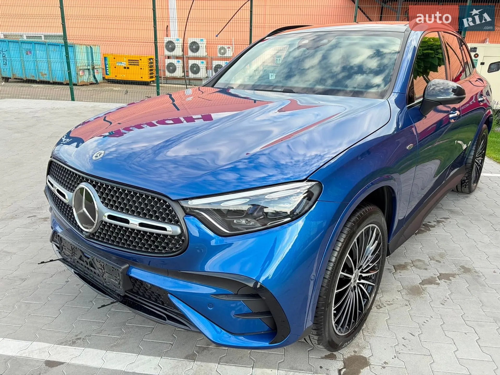 2025 Mercedes-Benz GLC - мініатюра 74