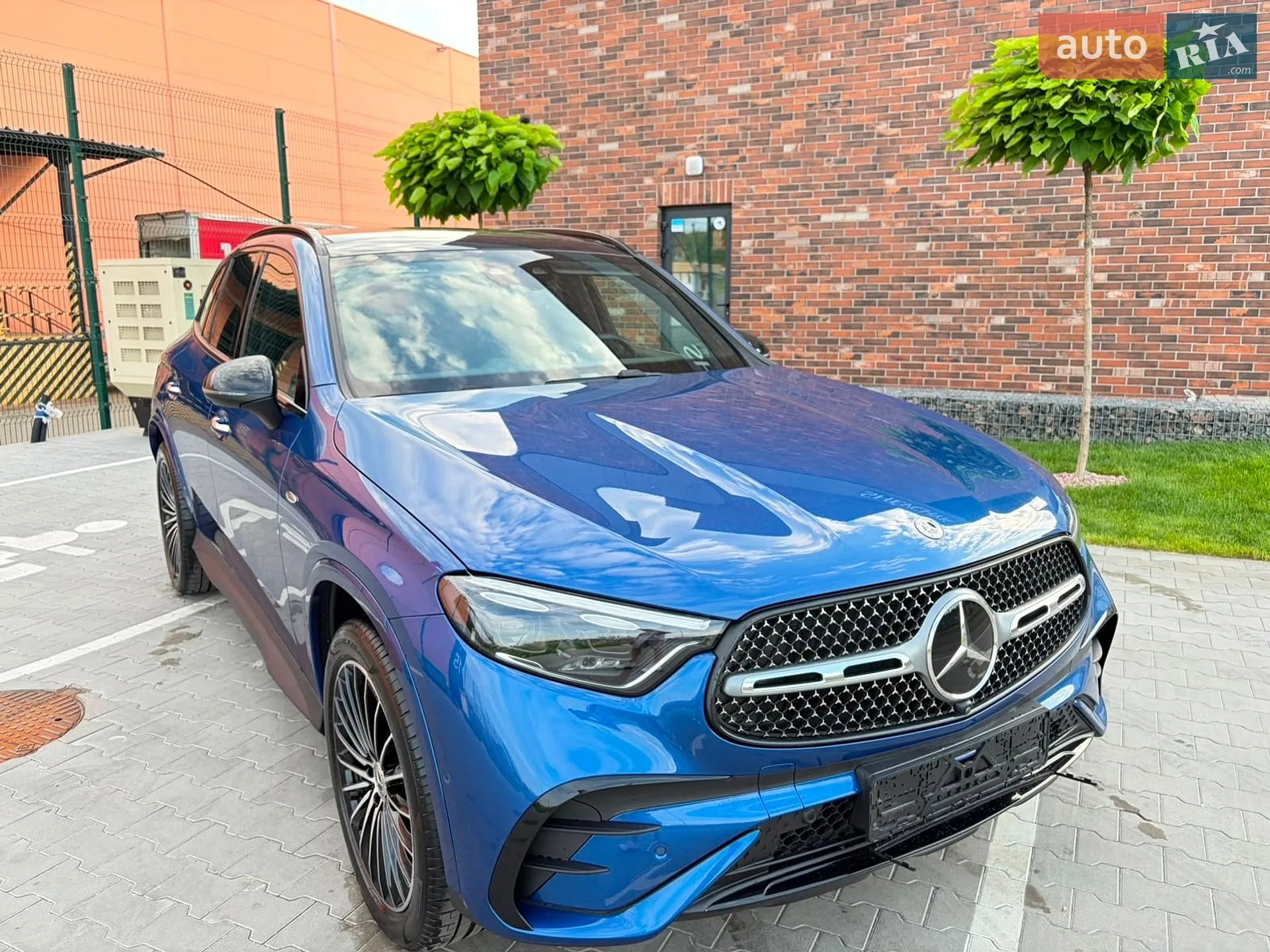 2025 Mercedes-Benz GLC - мініатюра 94