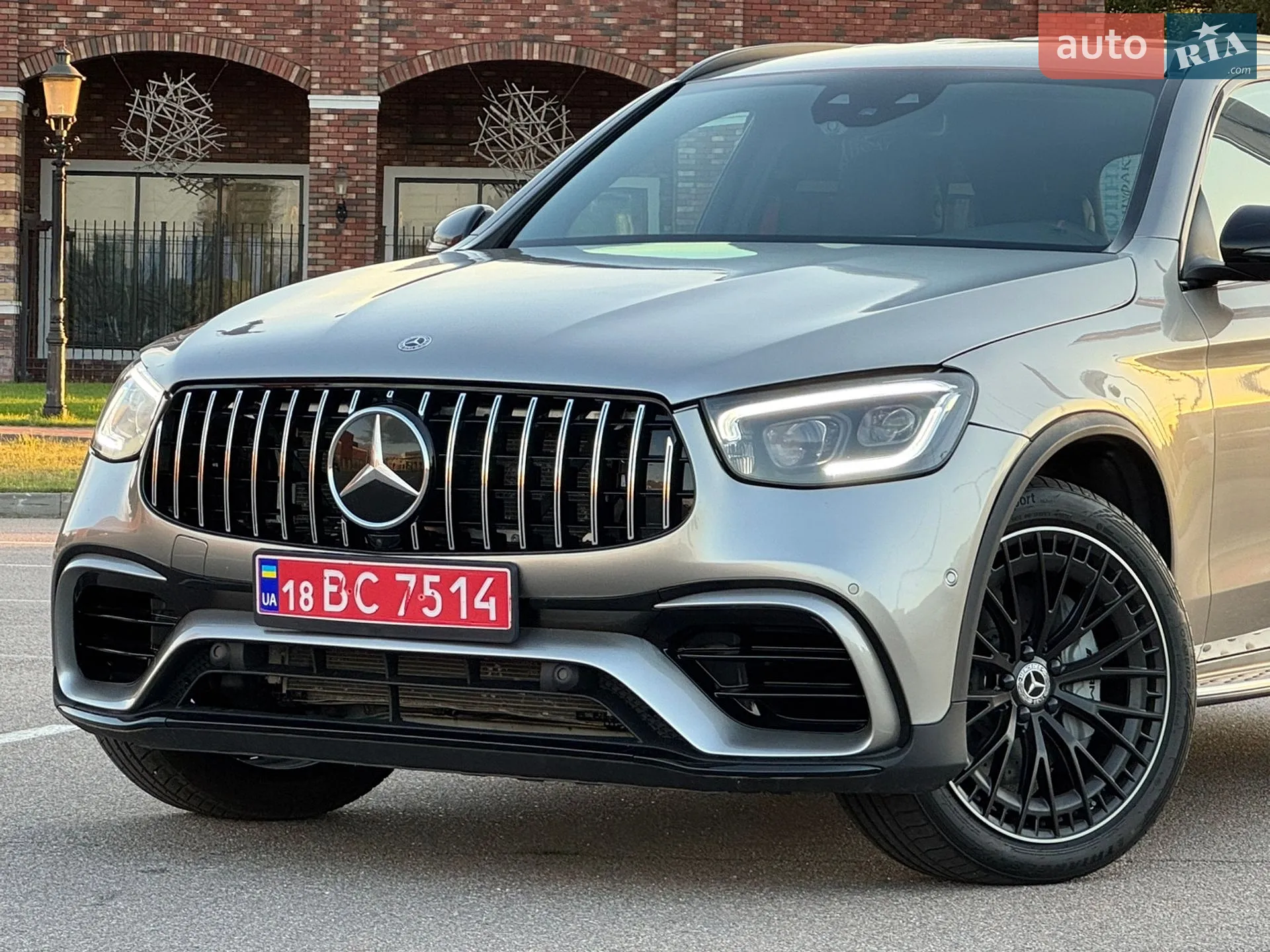 2019 Mercedes-Benz GLC - мініатюра 2