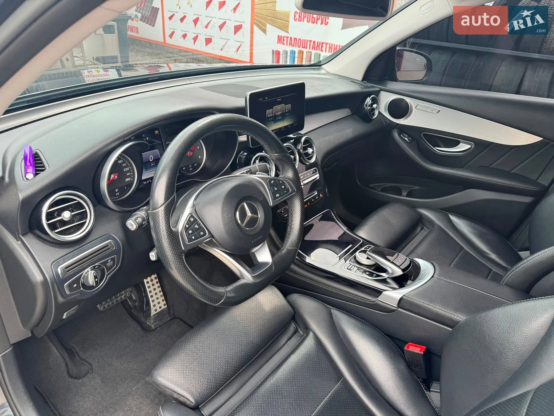 2016 Mercedes-Benz GLC - мініатюра 13