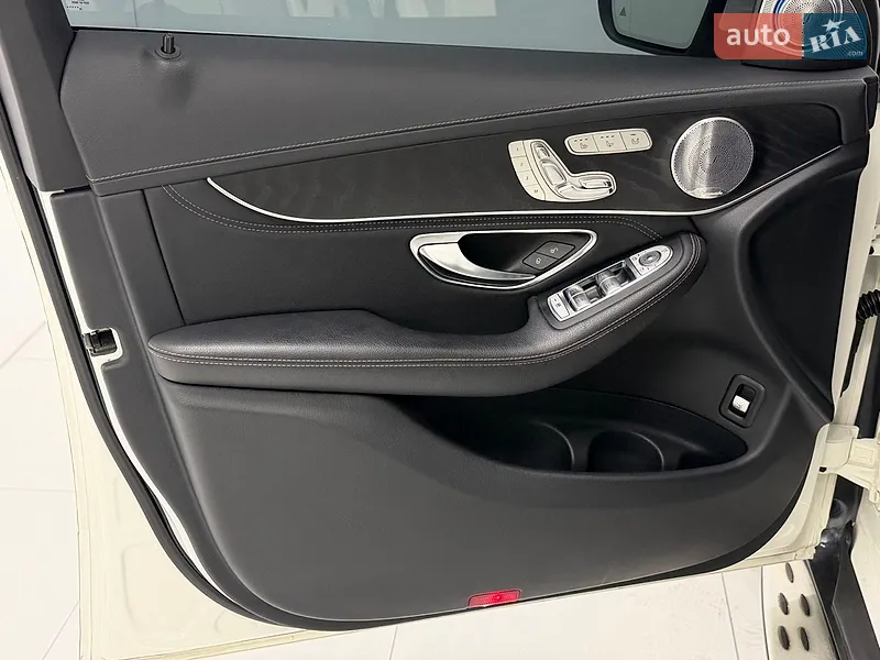 Mercedes-Benz GLC-Class 2016 VIN WDC0G0FB1HF168737 фото оголошення 26 з 77