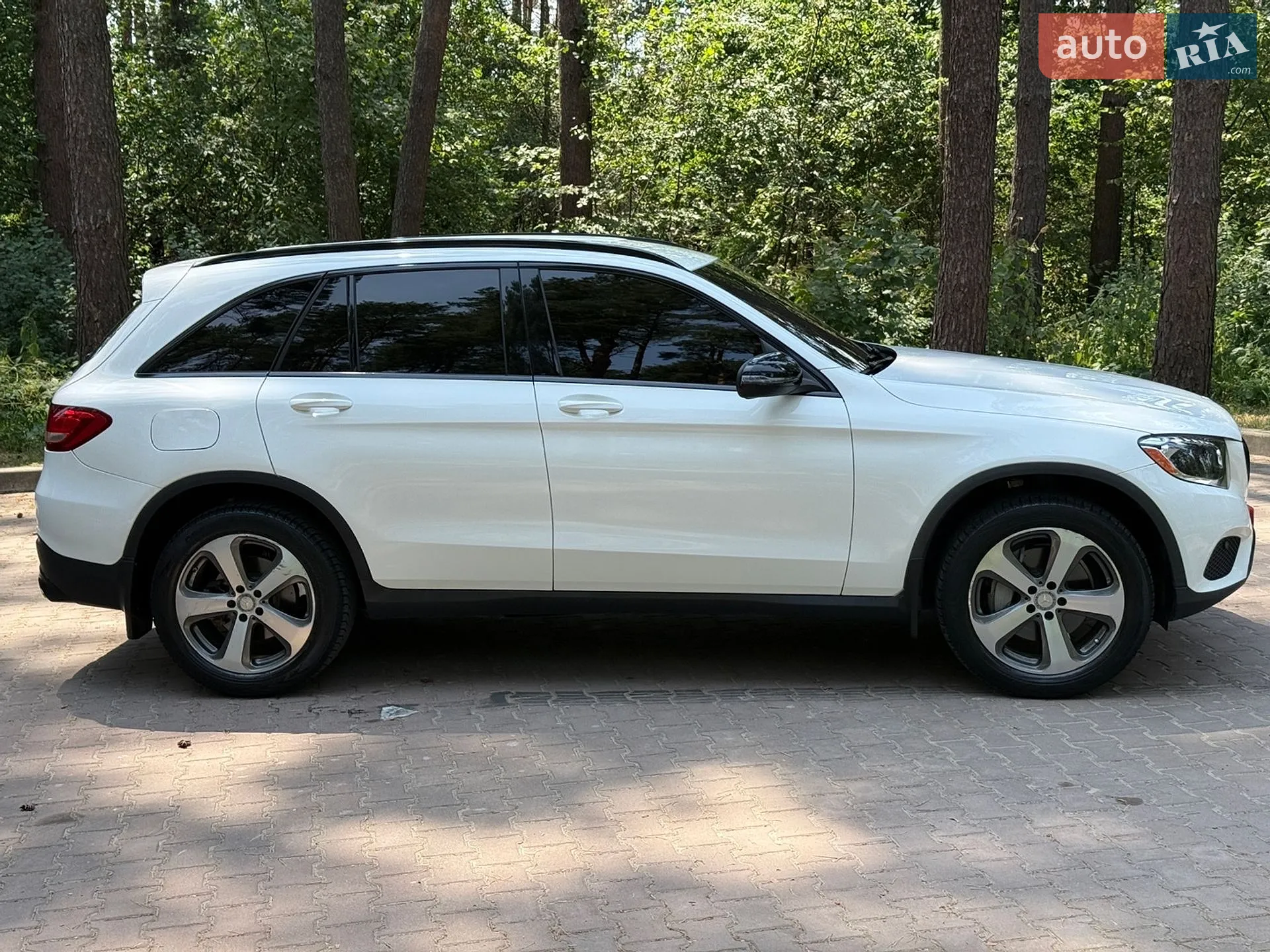 2016 Mercedes-Benz GLC - мініатюра 4