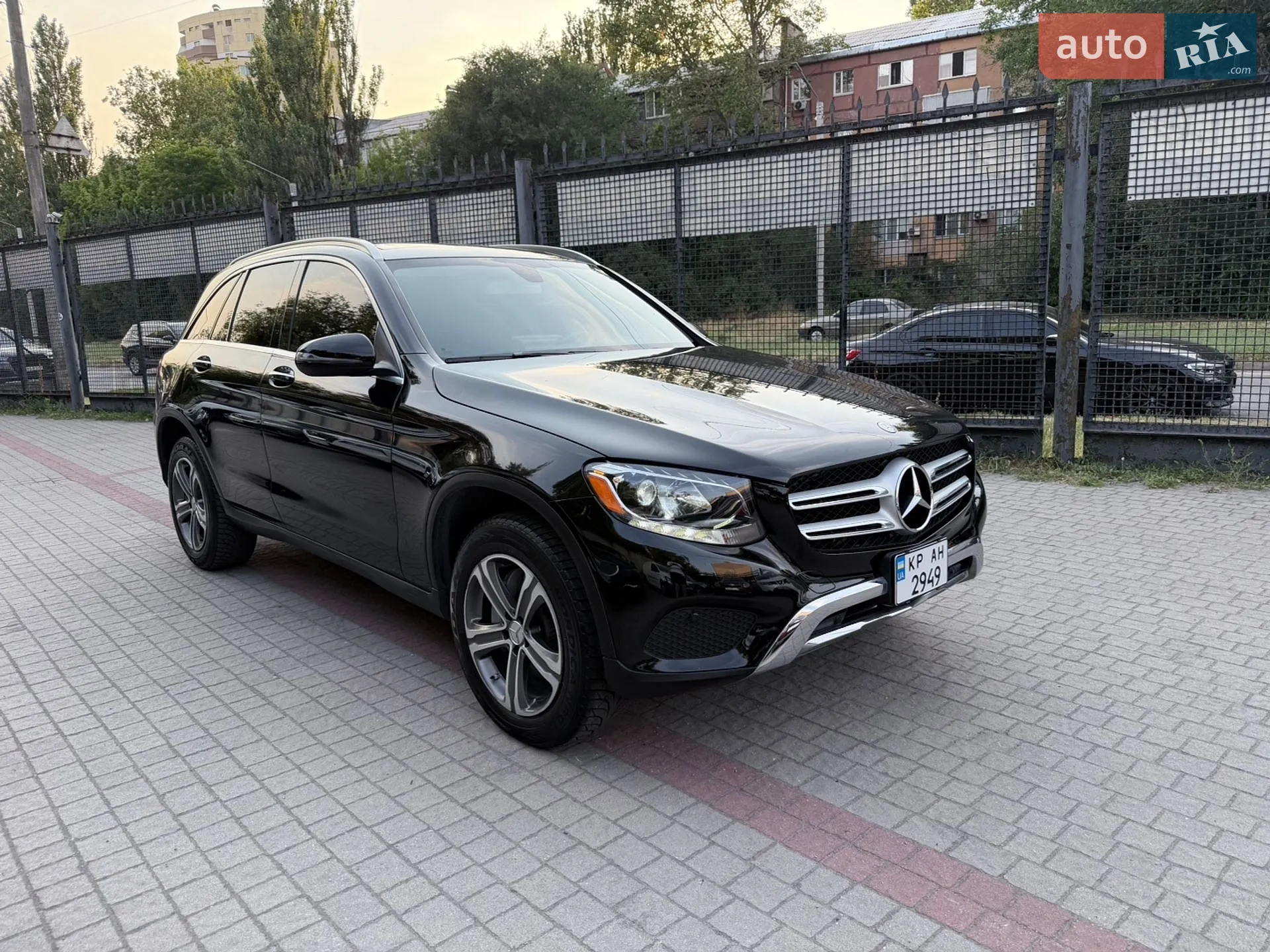 2015 Mercedes-Benz GLC - фото 1