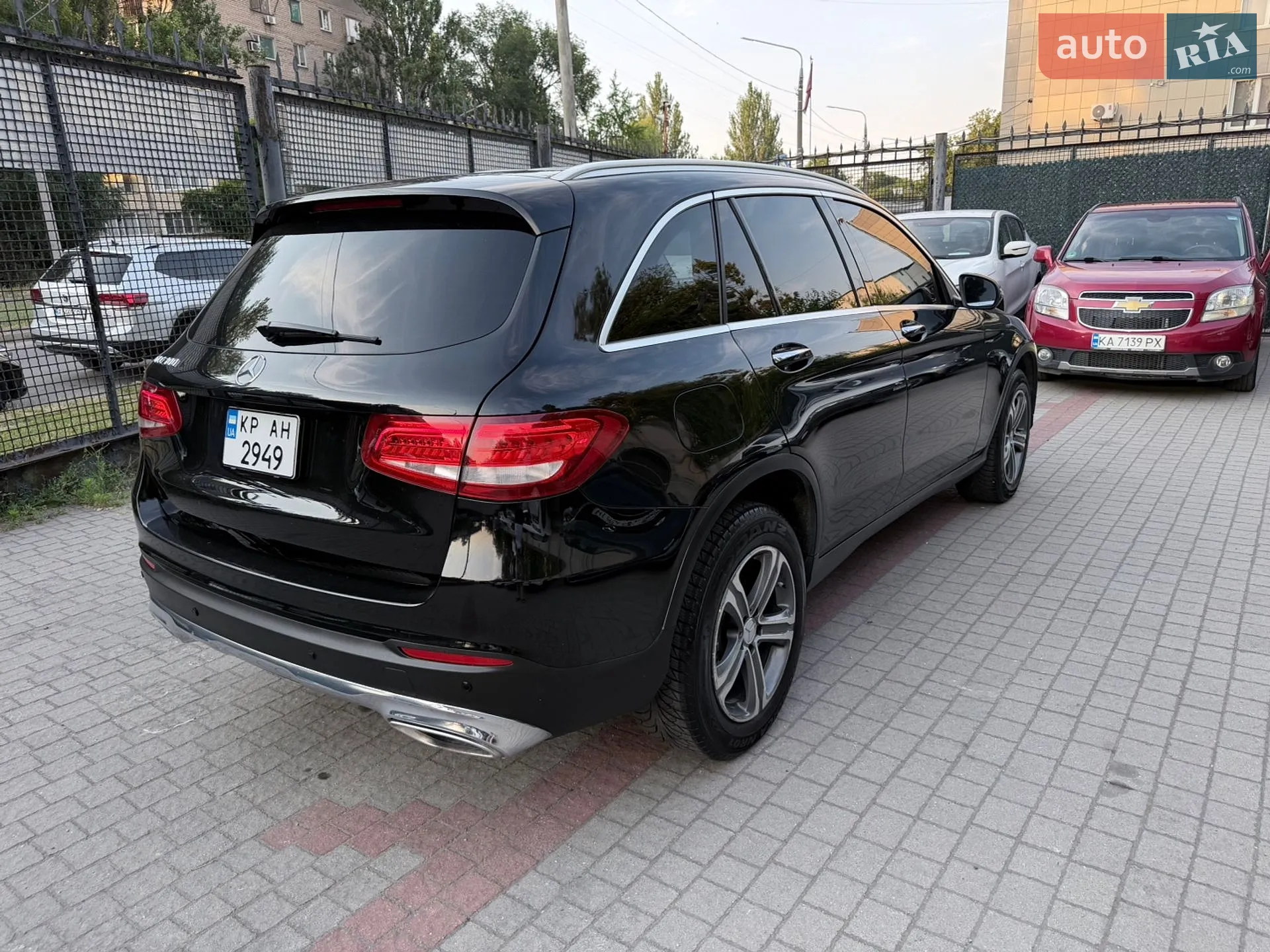 2015 Mercedes-Benz GLC - мініатюра 12