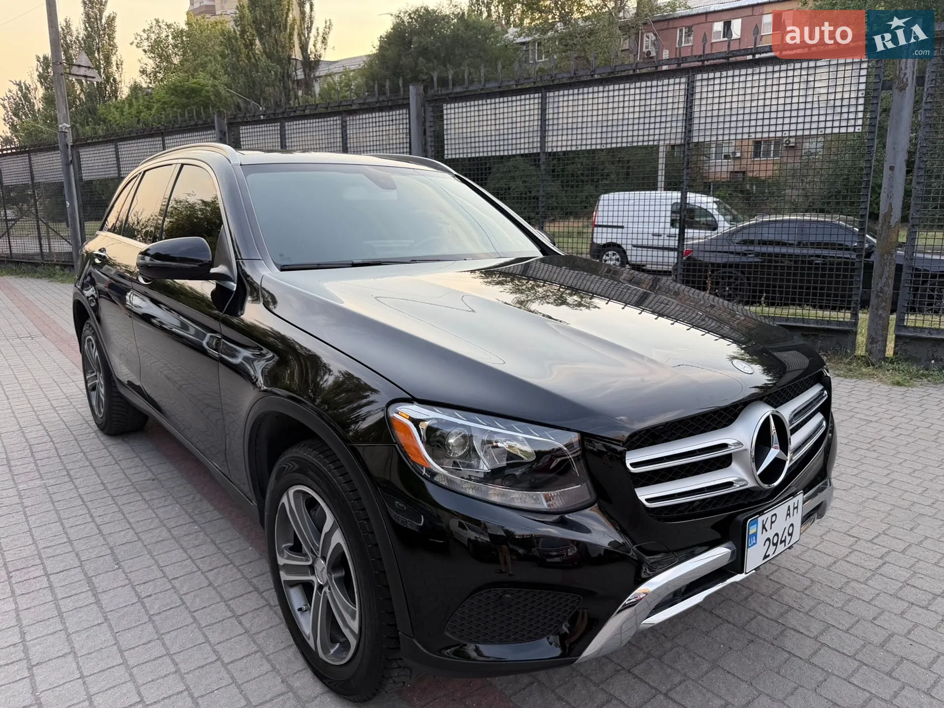 2015 Mercedes-Benz GLC - мініатюра 25