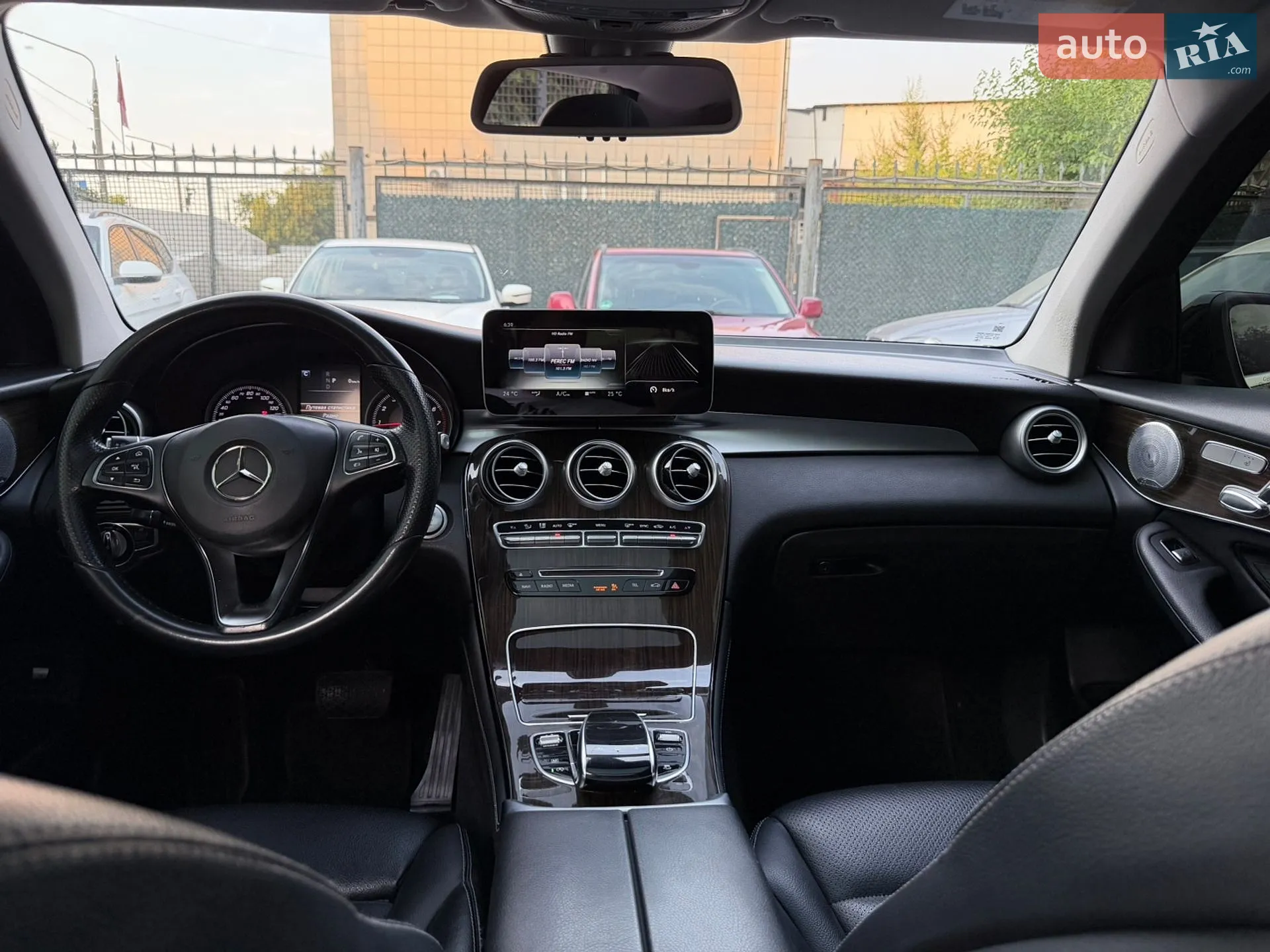 2015 Mercedes-Benz GLC - мініатюра 30