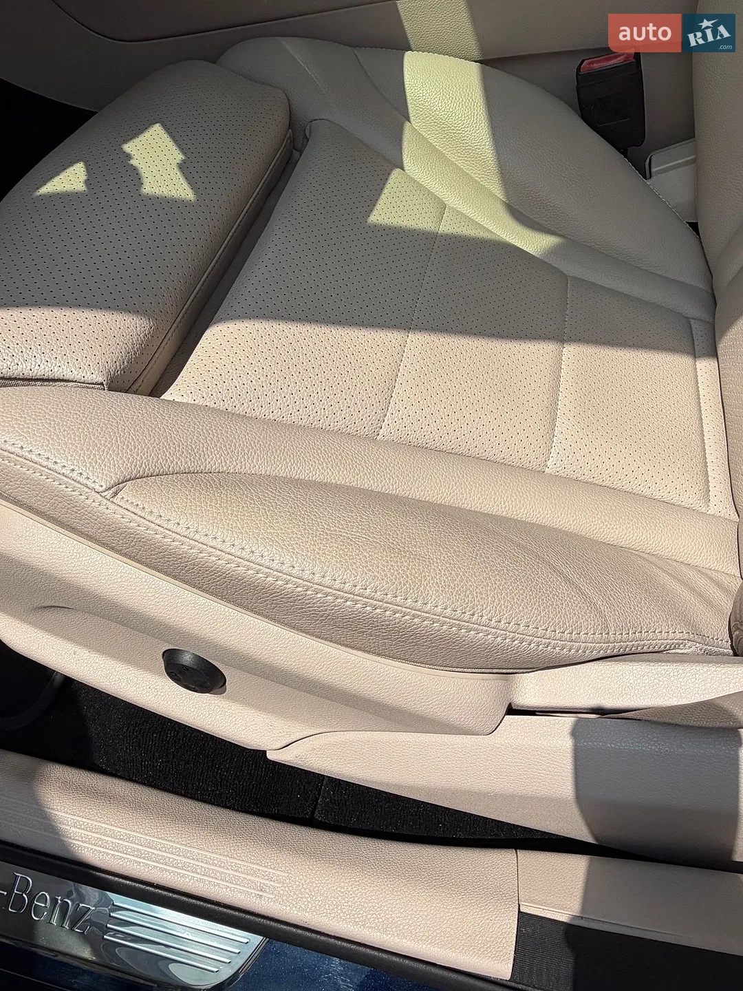 2019 Mercedes-Benz GLC - мініатюра 13