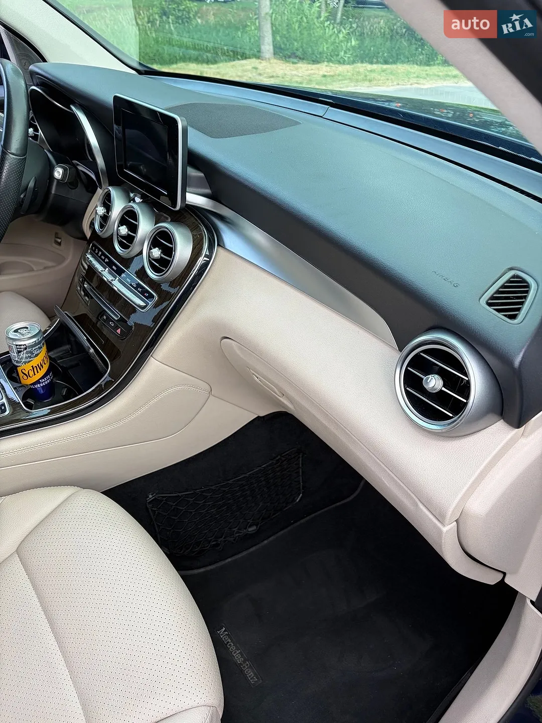 2019 Mercedes-Benz GLC - мініатюра 23
