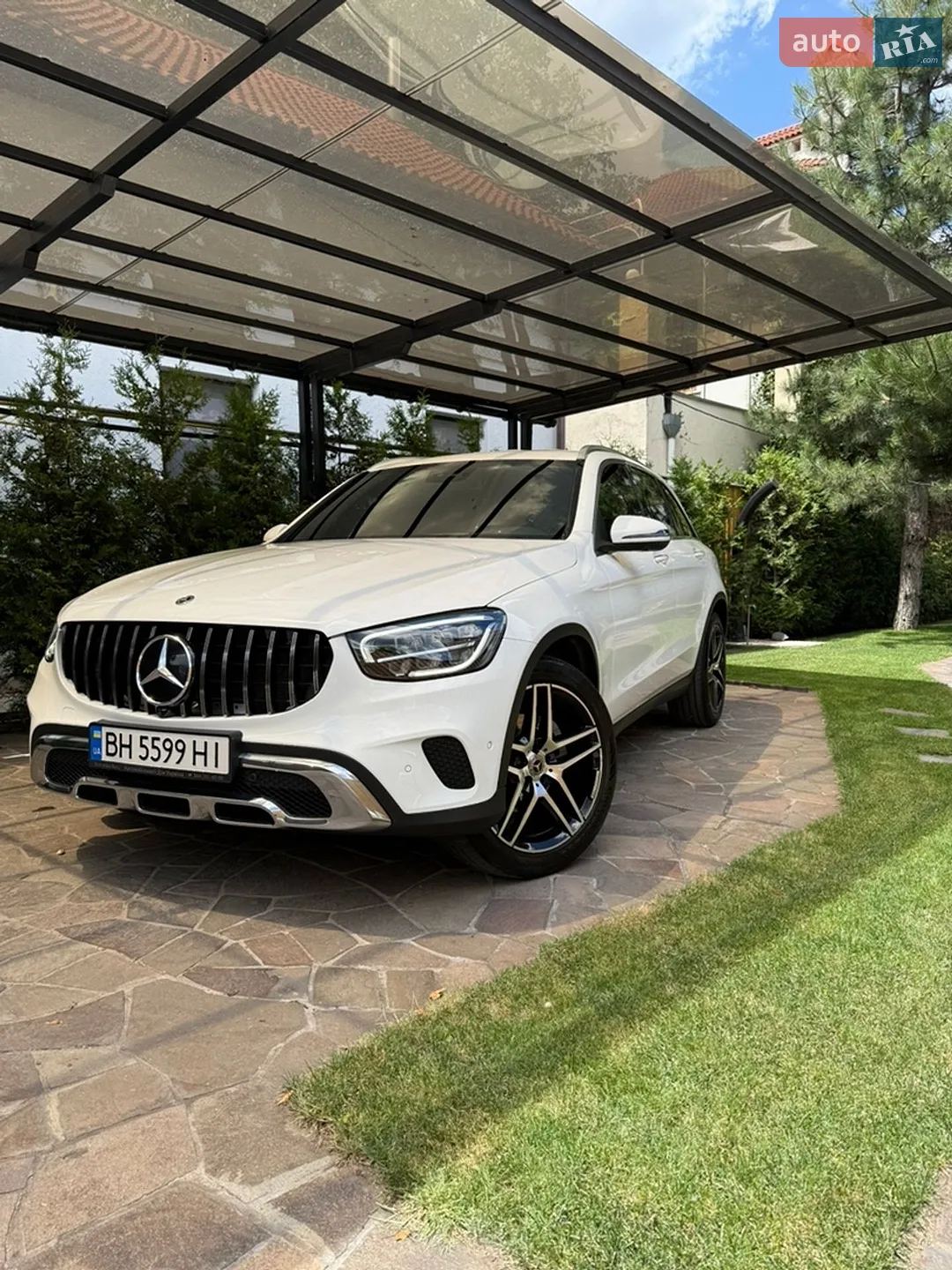 2022 Mercedes-Benz GLC - фото 1