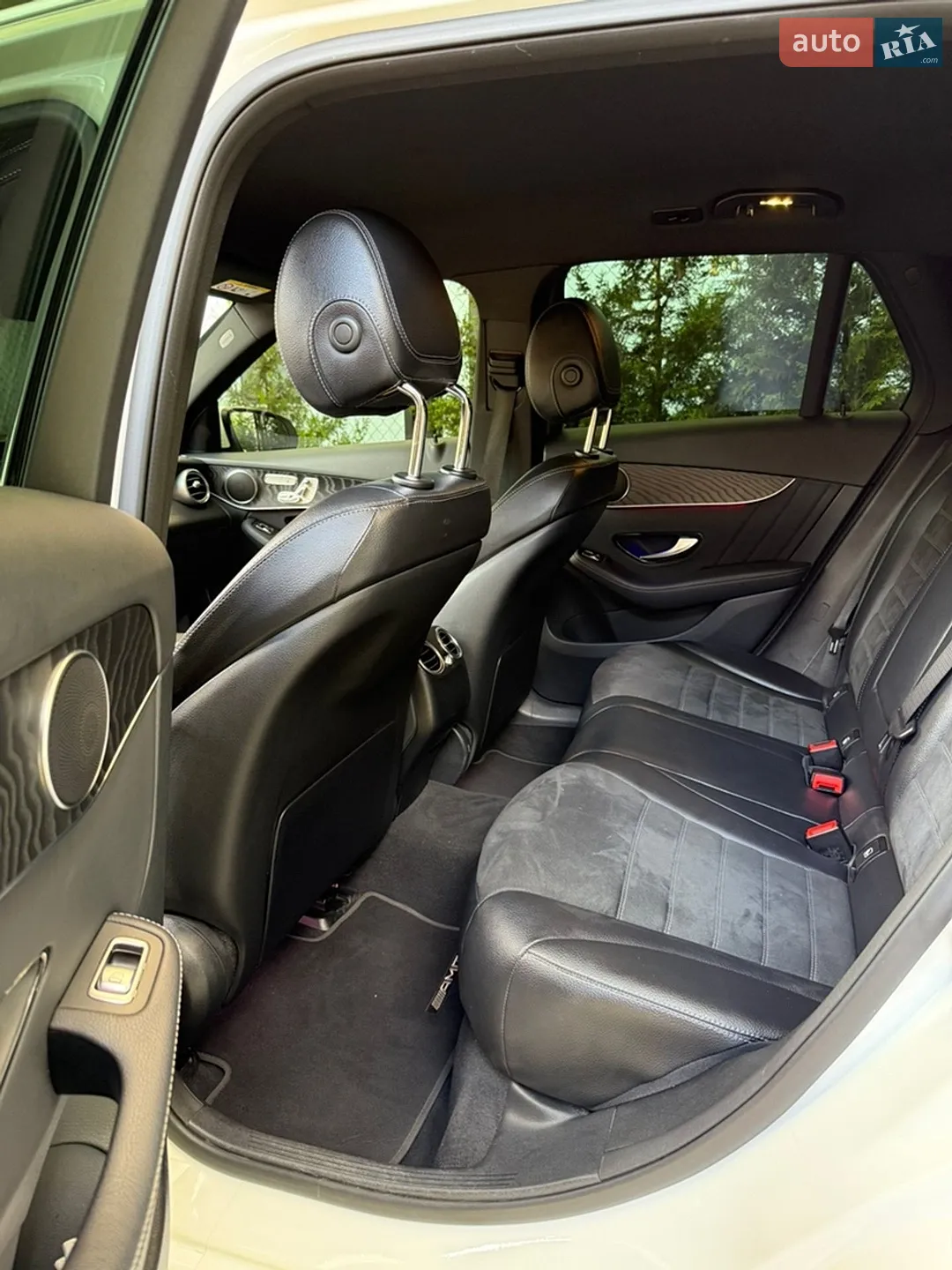 2022 Mercedes-Benz GLC - мініатюра 9