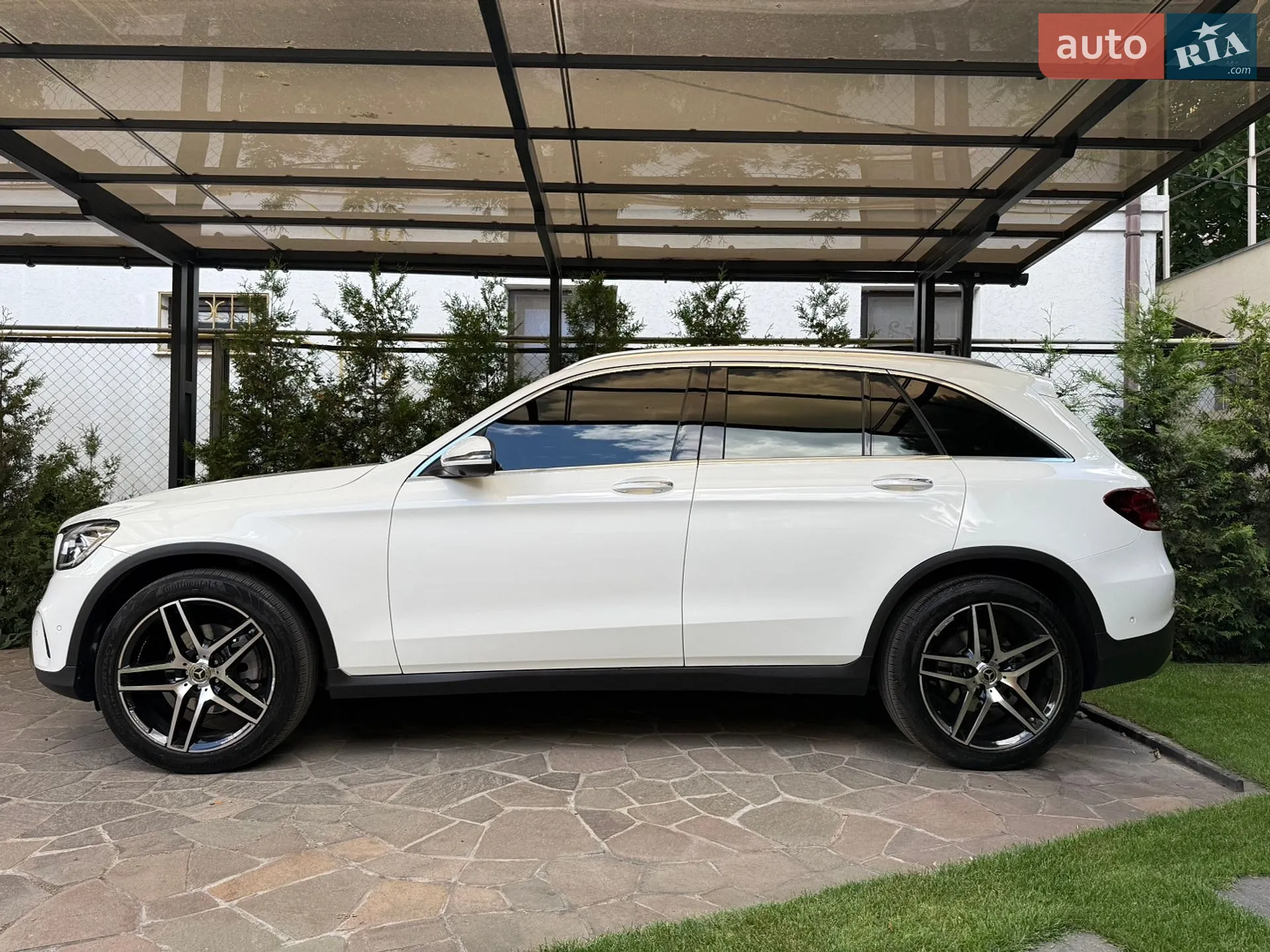 2022 Mercedes-Benz GLC - мініатюра 15