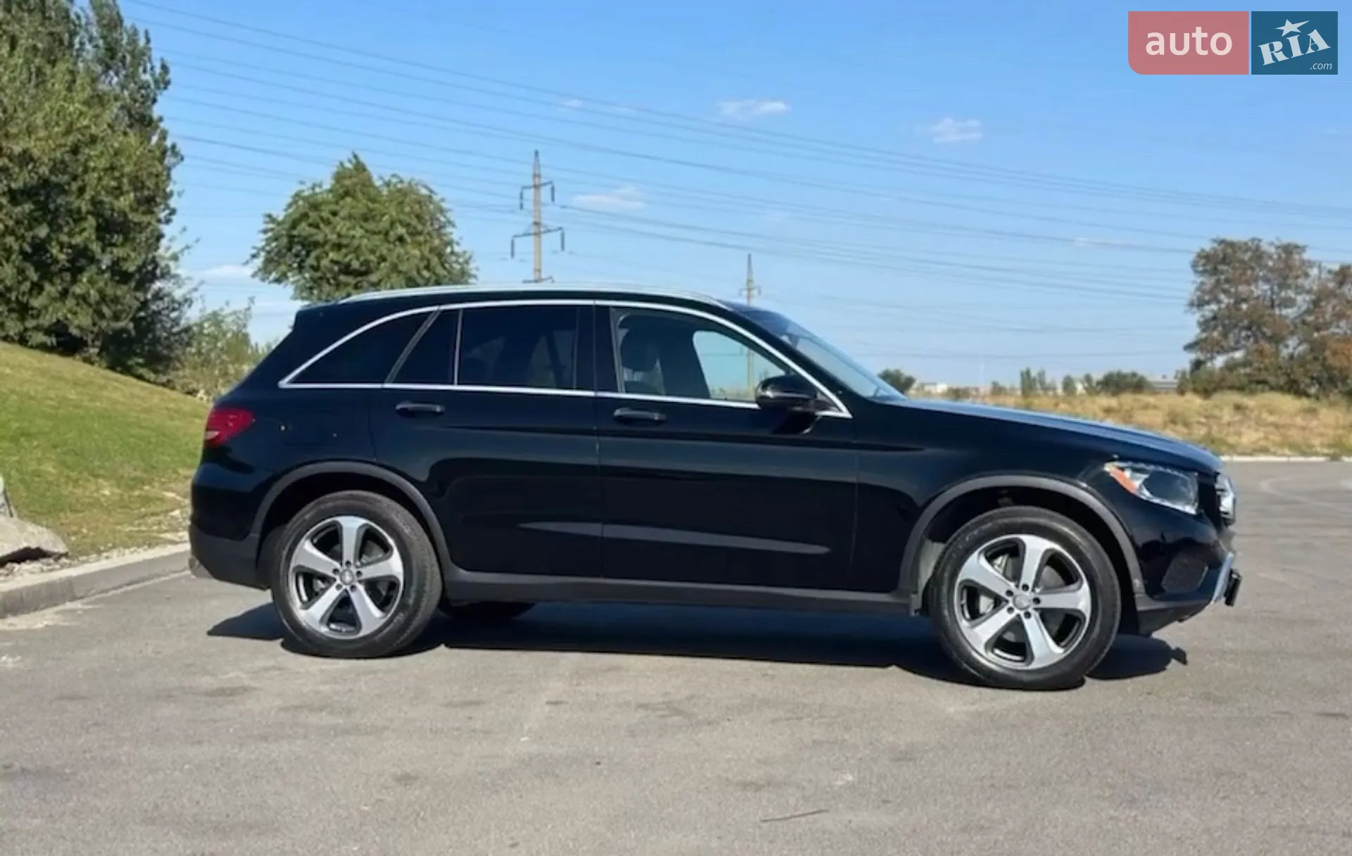 2016 Mercedes-Benz GLC - мініатюра 2