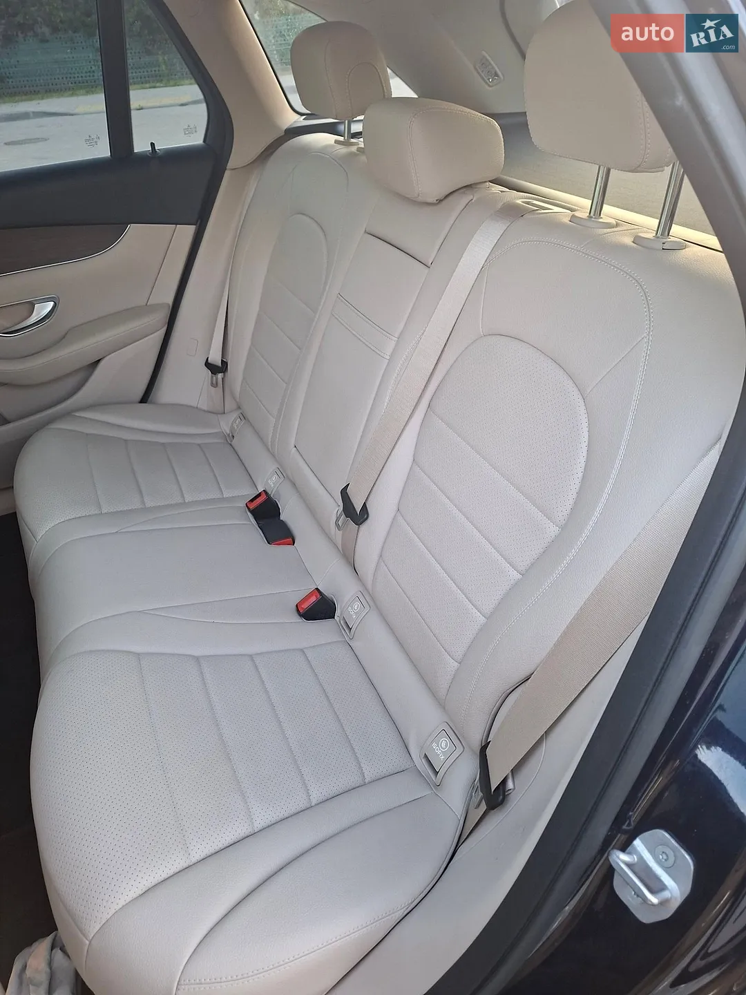 2020 Mercedes-Benz GLC - мініатюра 19
