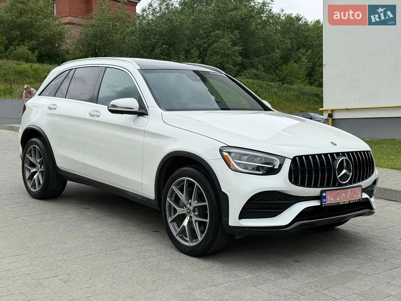 2022 Mercedes-Benz GLC - мініатюра 28
