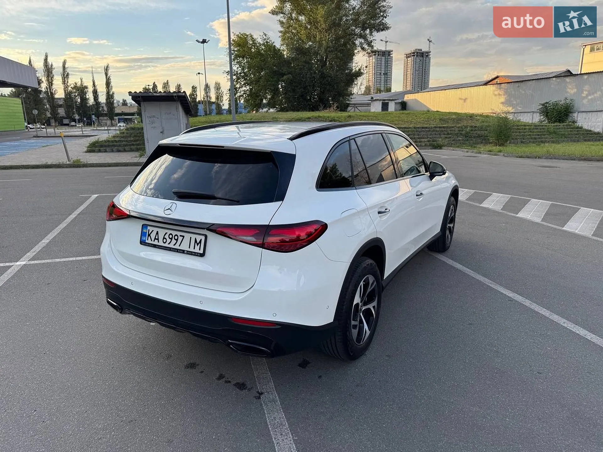 2022 Mercedes-Benz GLC - мініатюра 15