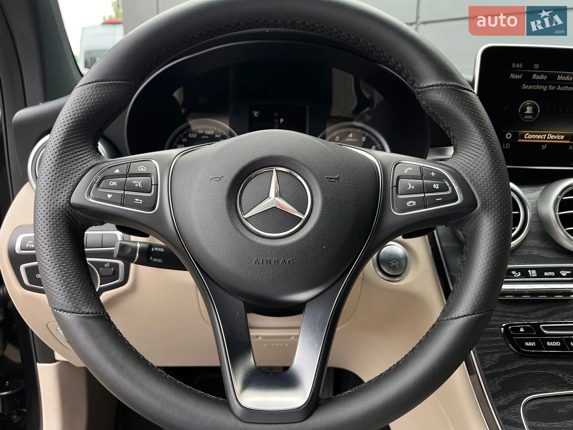 2017 Mercedes-Benz GLC - мініатюра 26