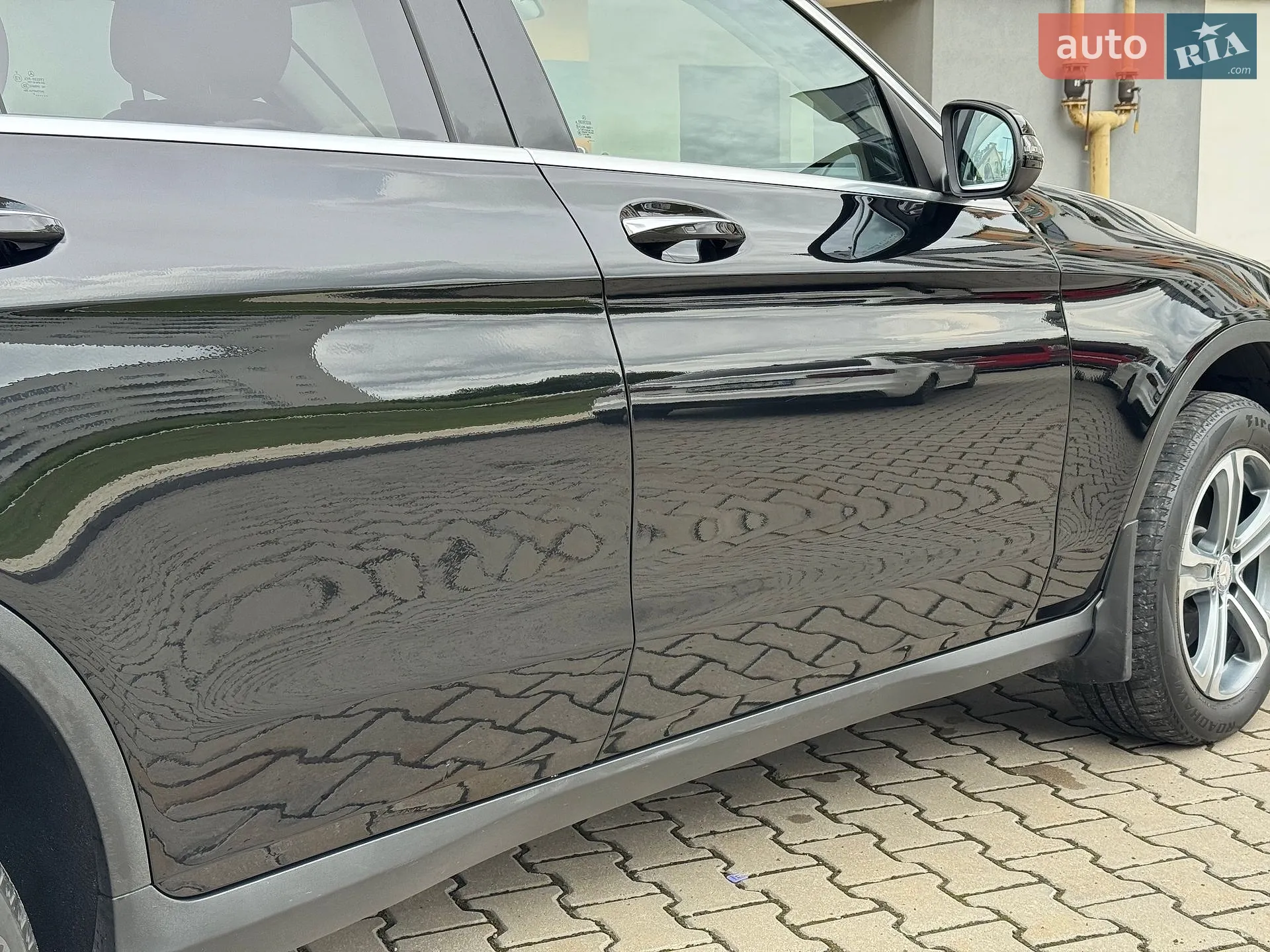 2016 Mercedes-Benz GLC - мініатюра 30