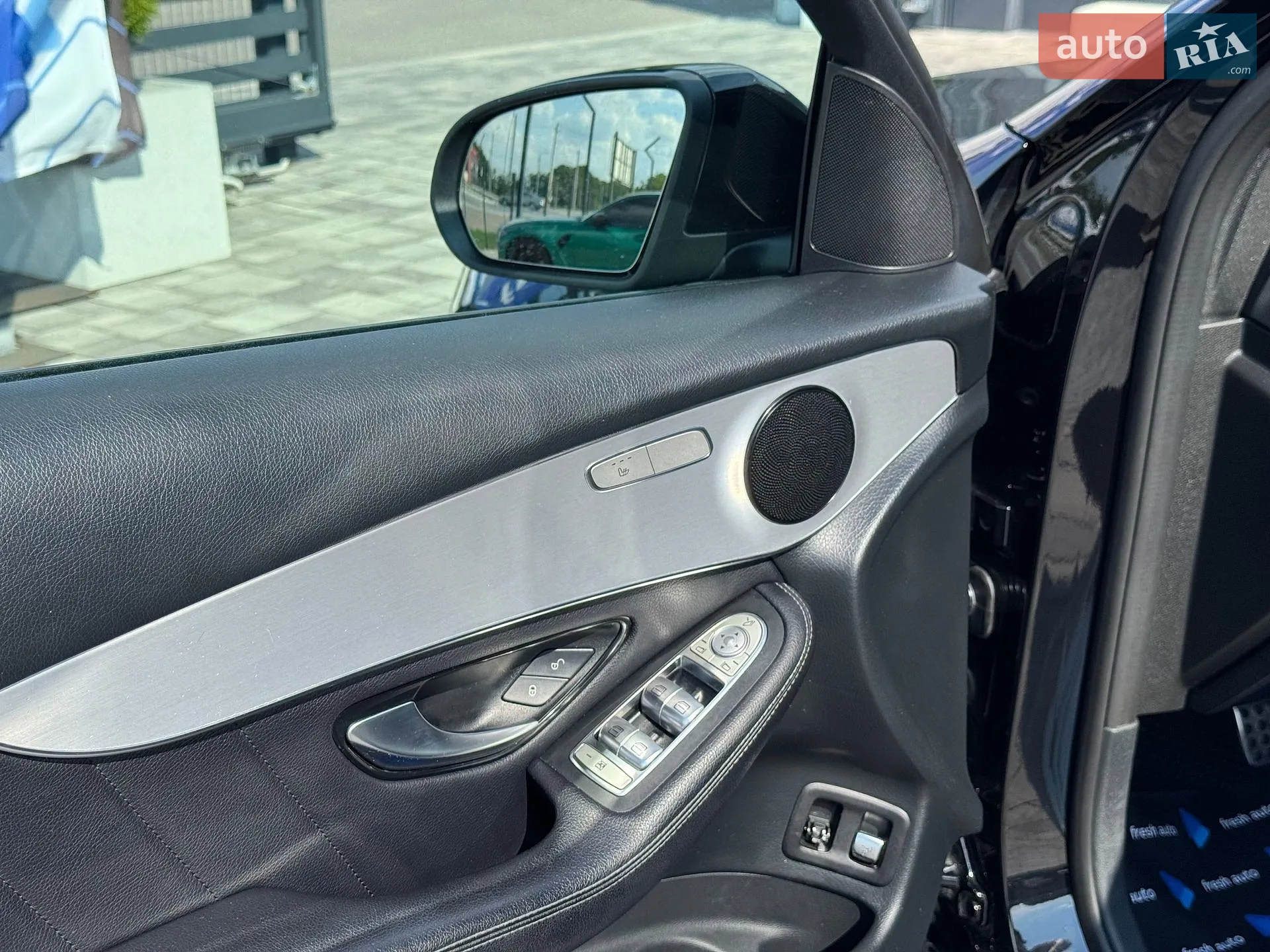 2018 Mercedes-Benz GLC - мініатюра 14