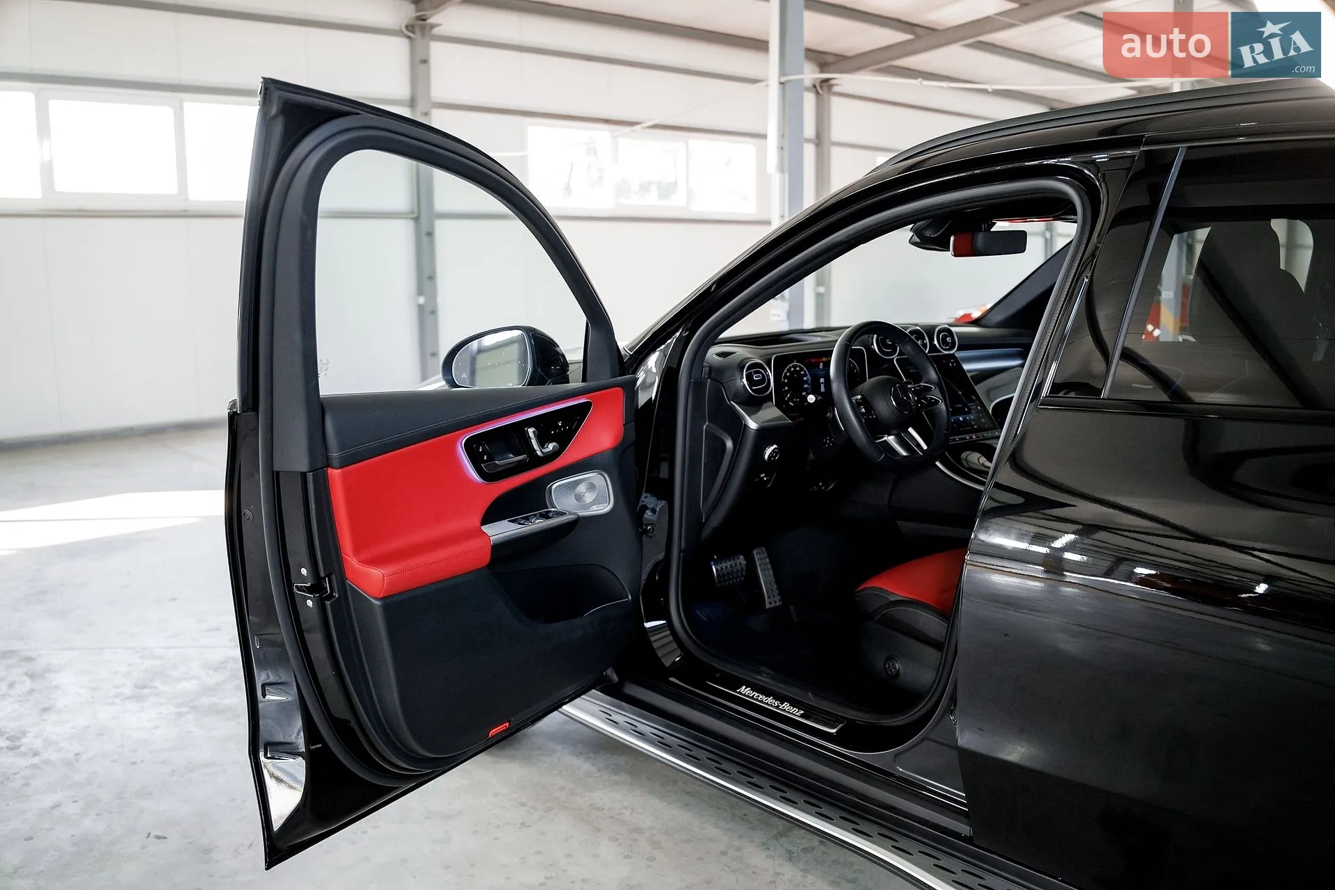 2023 Mercedes-Benz GLC - мініатюра 23