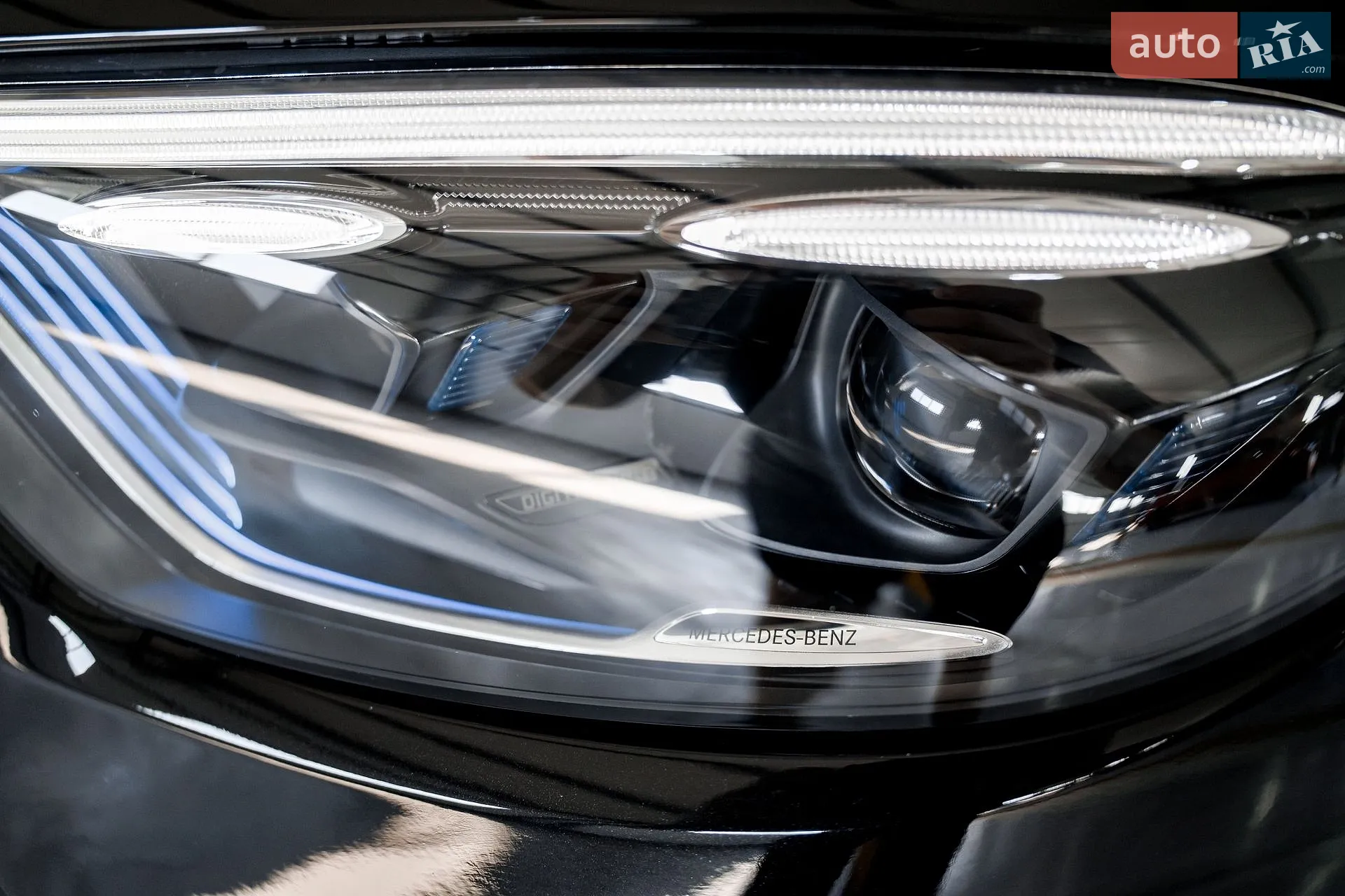 2023 Mercedes-Benz GLC - мініатюра 47