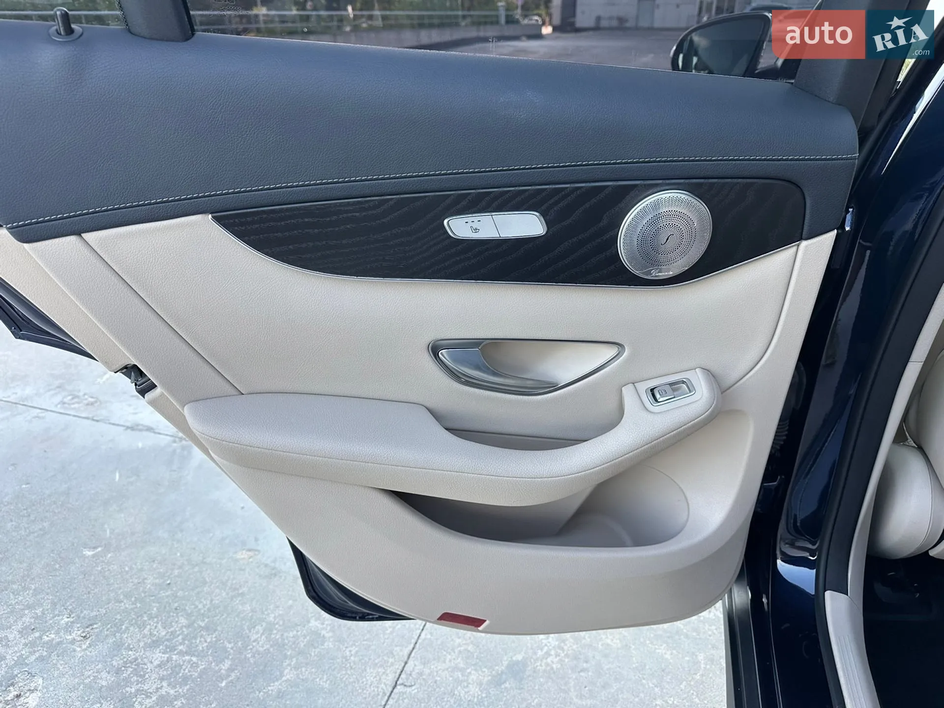 2017 Mercedes-Benz GLC - мініатюра 19