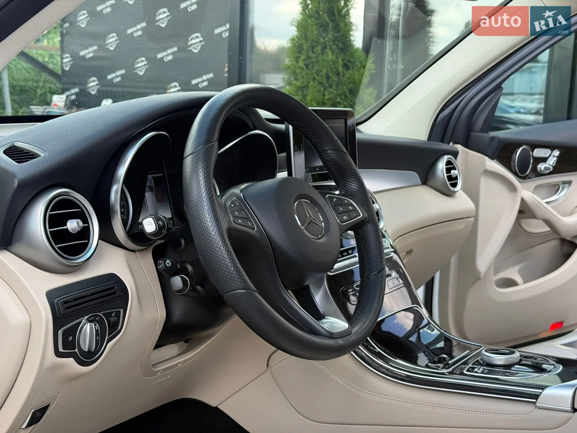 2018 Mercedes-Benz GLC - мініатюра 16