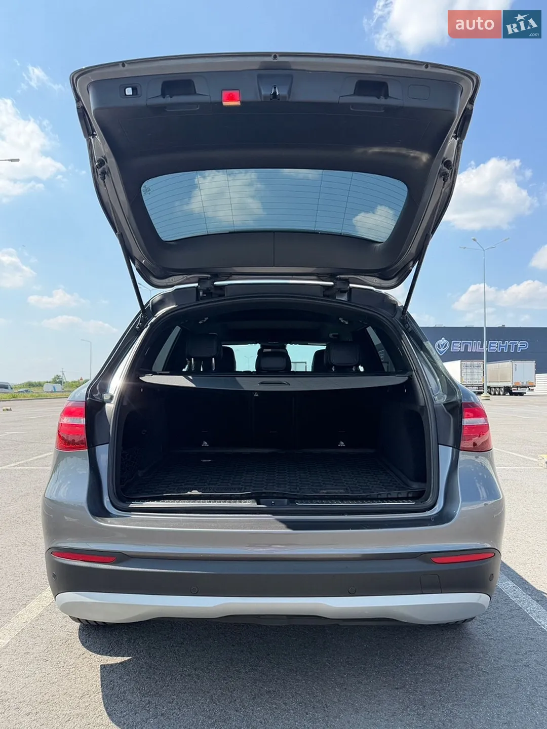 2016 Mercedes-Benz GLC - мініатюра 18