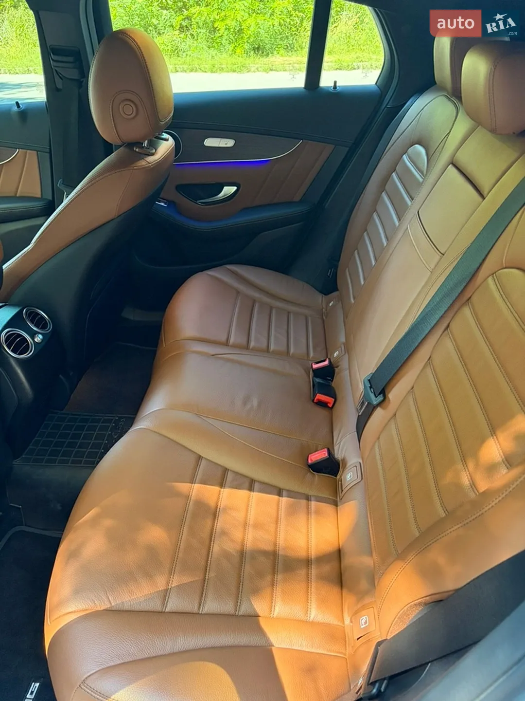 2019 Mercedes-Benz GLC - мініатюра 14