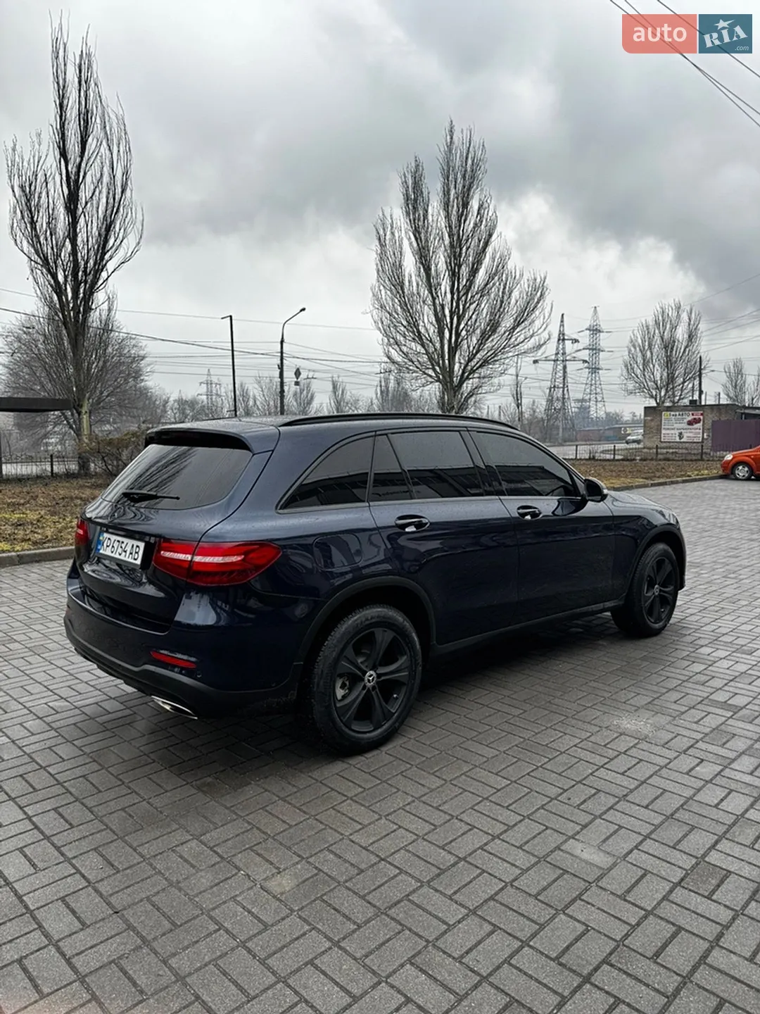 2017 Mercedes-Benz GLC - мініатюра 2