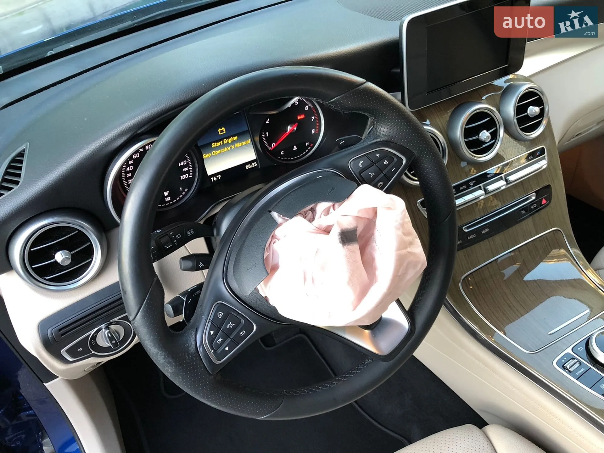 2018 Mercedes-Benz GLC - мініатюра 43