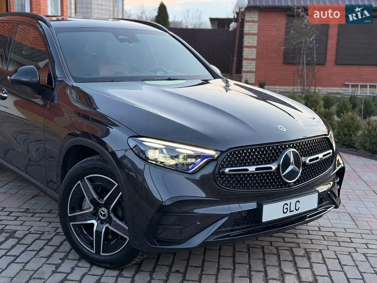 2024 Mercedes-Benz GLC - мініатюра 28