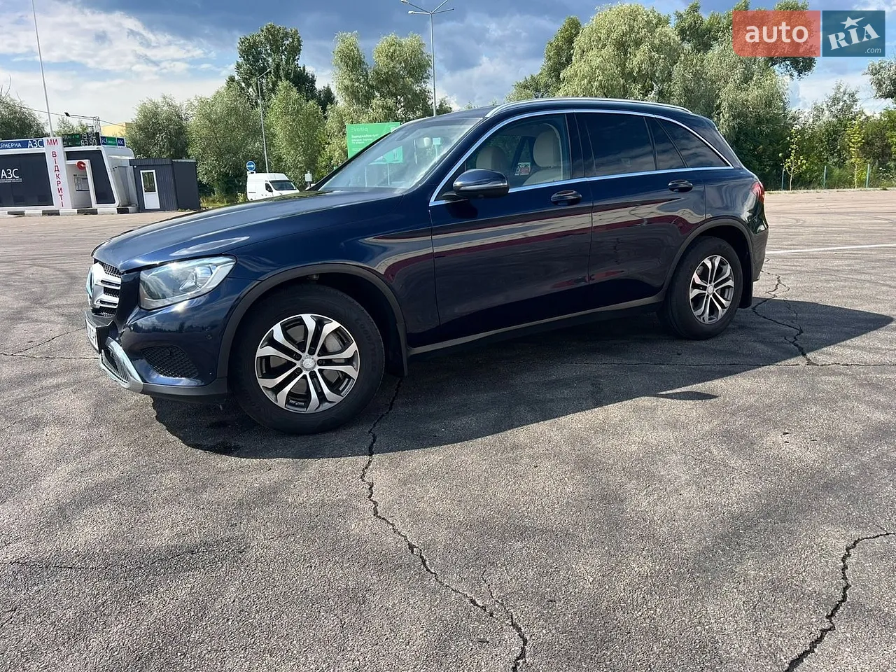 2016 Mercedes-Benz GLC - мініатюра 22