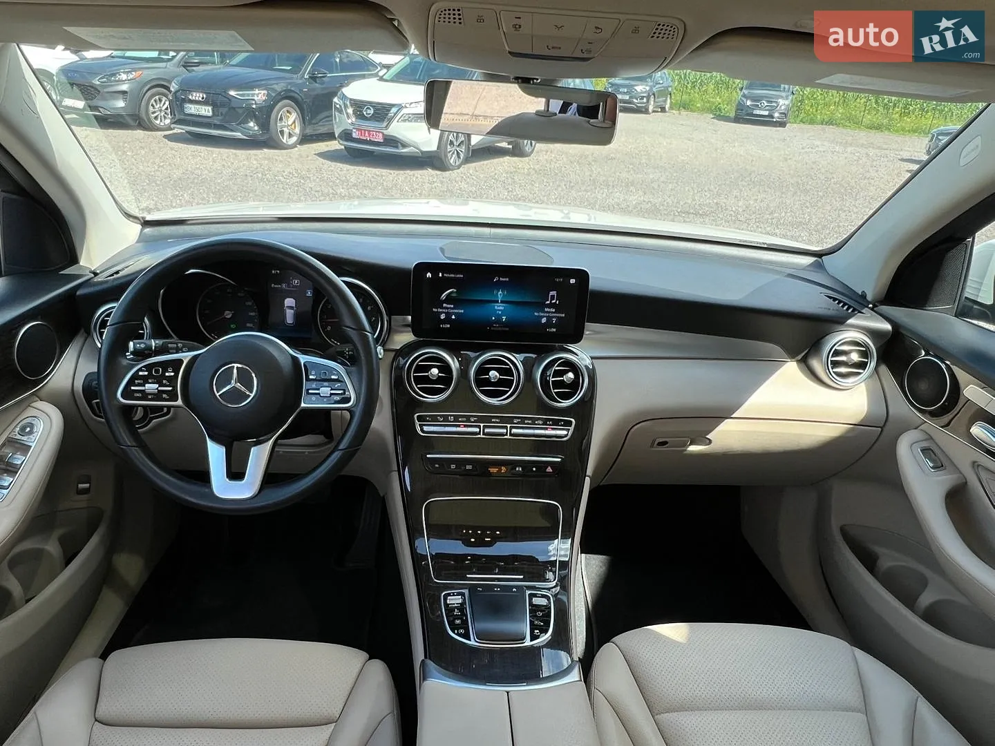 2021 Mercedes-Benz GLC - мініатюра 29