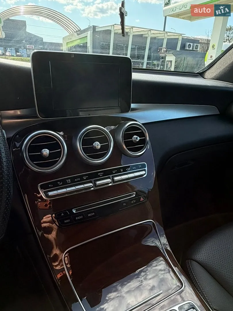 2018 Mercedes-Benz GLC - мініатюра 10