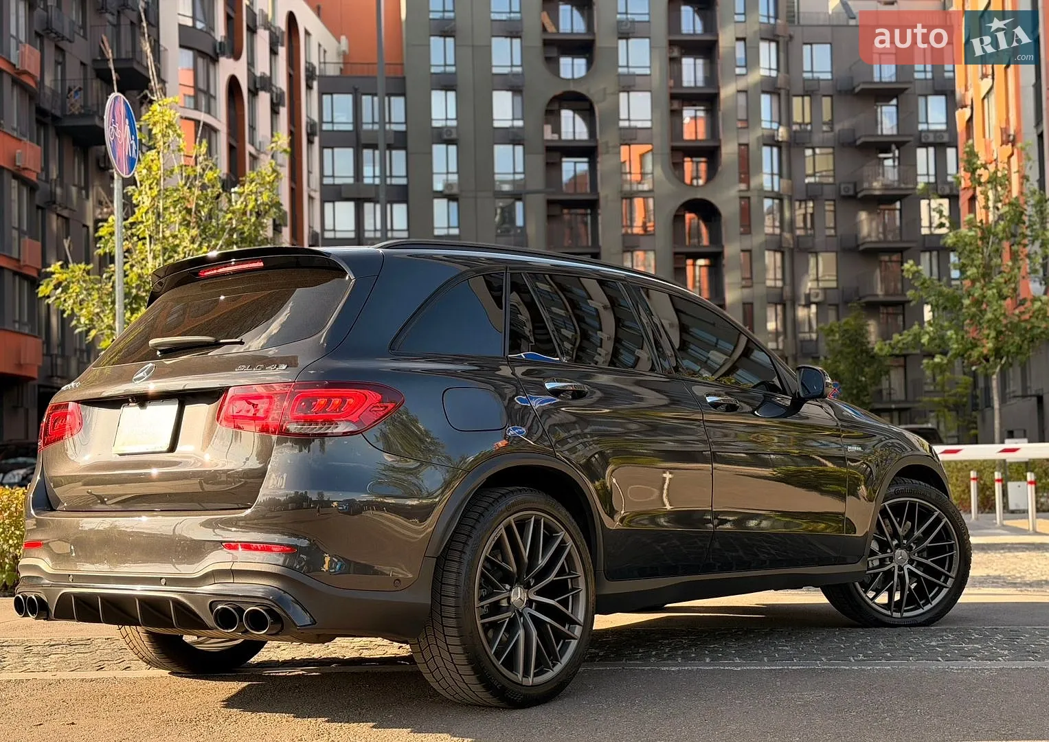 2020 Mercedes-Benz GLC - мініатюра 10