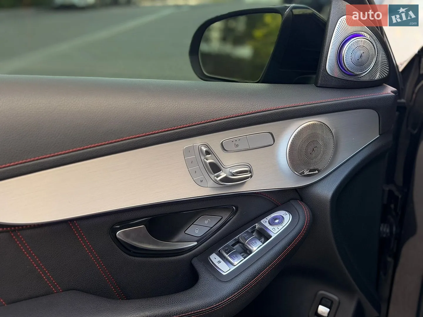 2020 Mercedes-Benz GLC - мініатюра 18