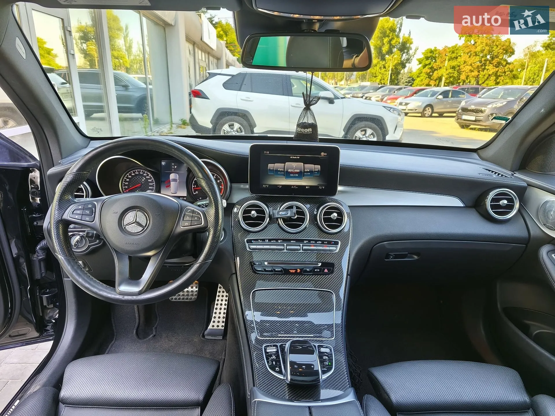 2017 Mercedes-Benz GLC - мініатюра 24