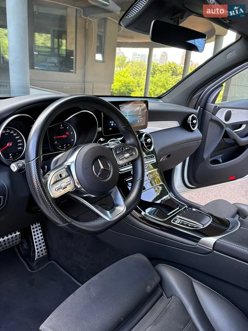 2020 Mercedes-Benz GLC - мініатюра 44