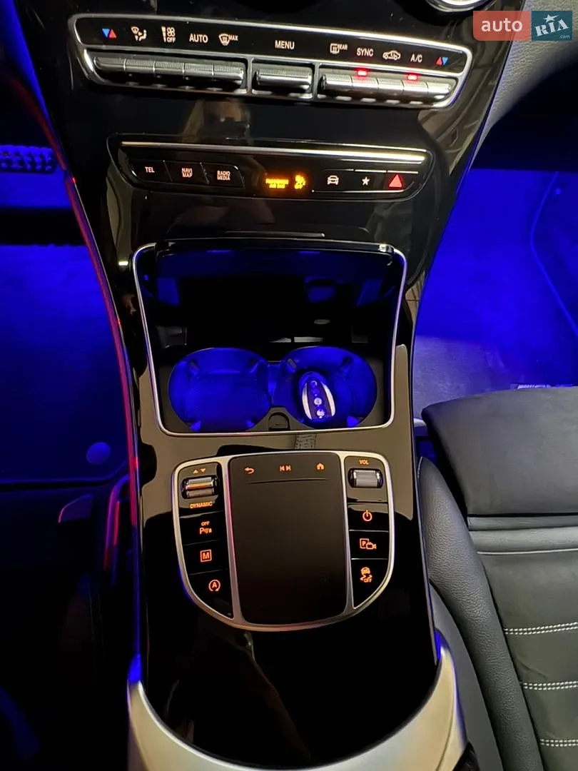 2020 Mercedes-Benz GLC - мініатюра 128