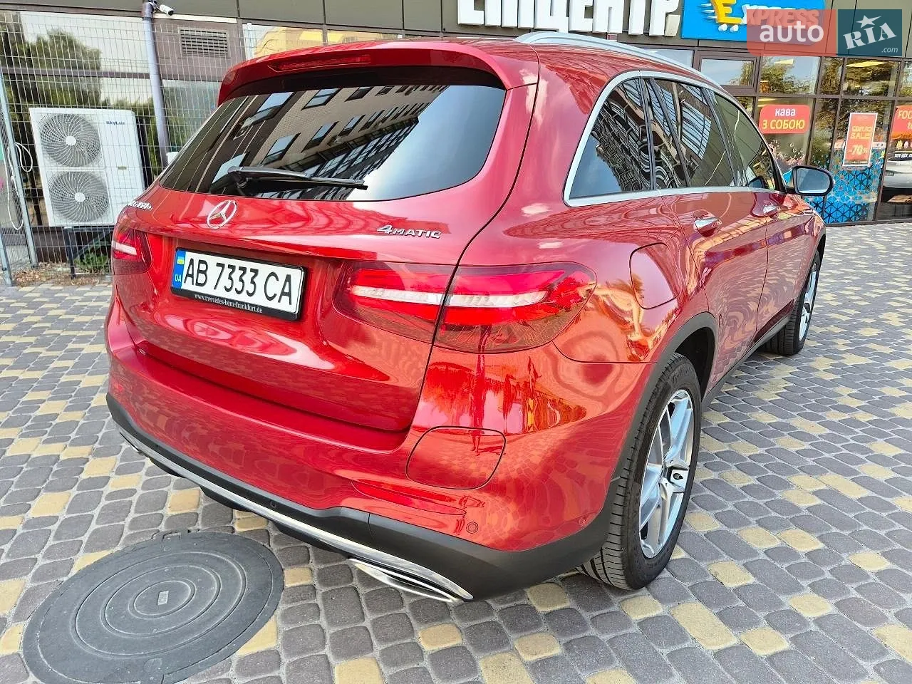 2018 Mercedes-Benz GLC - мініатюра 17