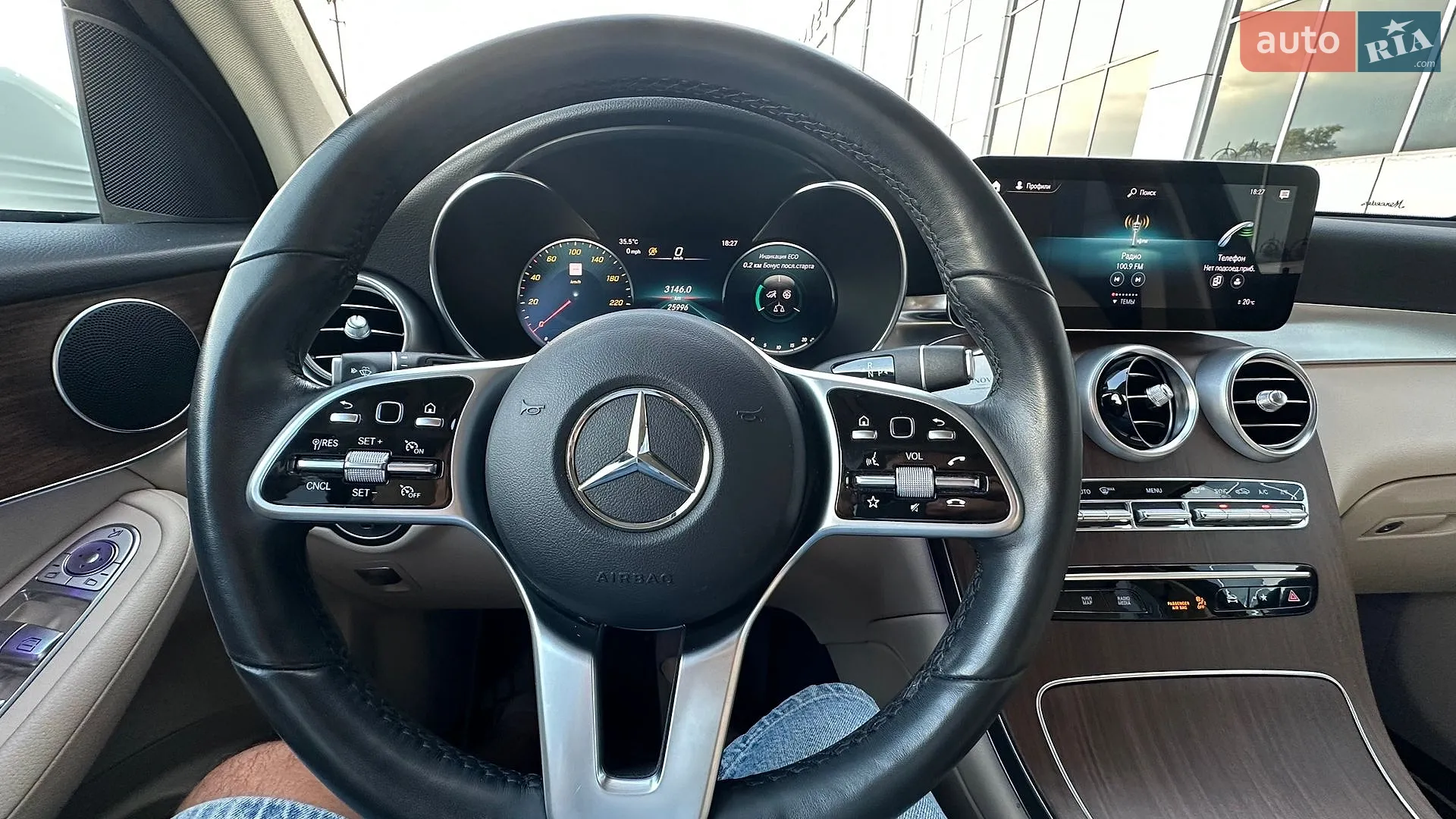2022 Mercedes-Benz GLC - мініатюра 24