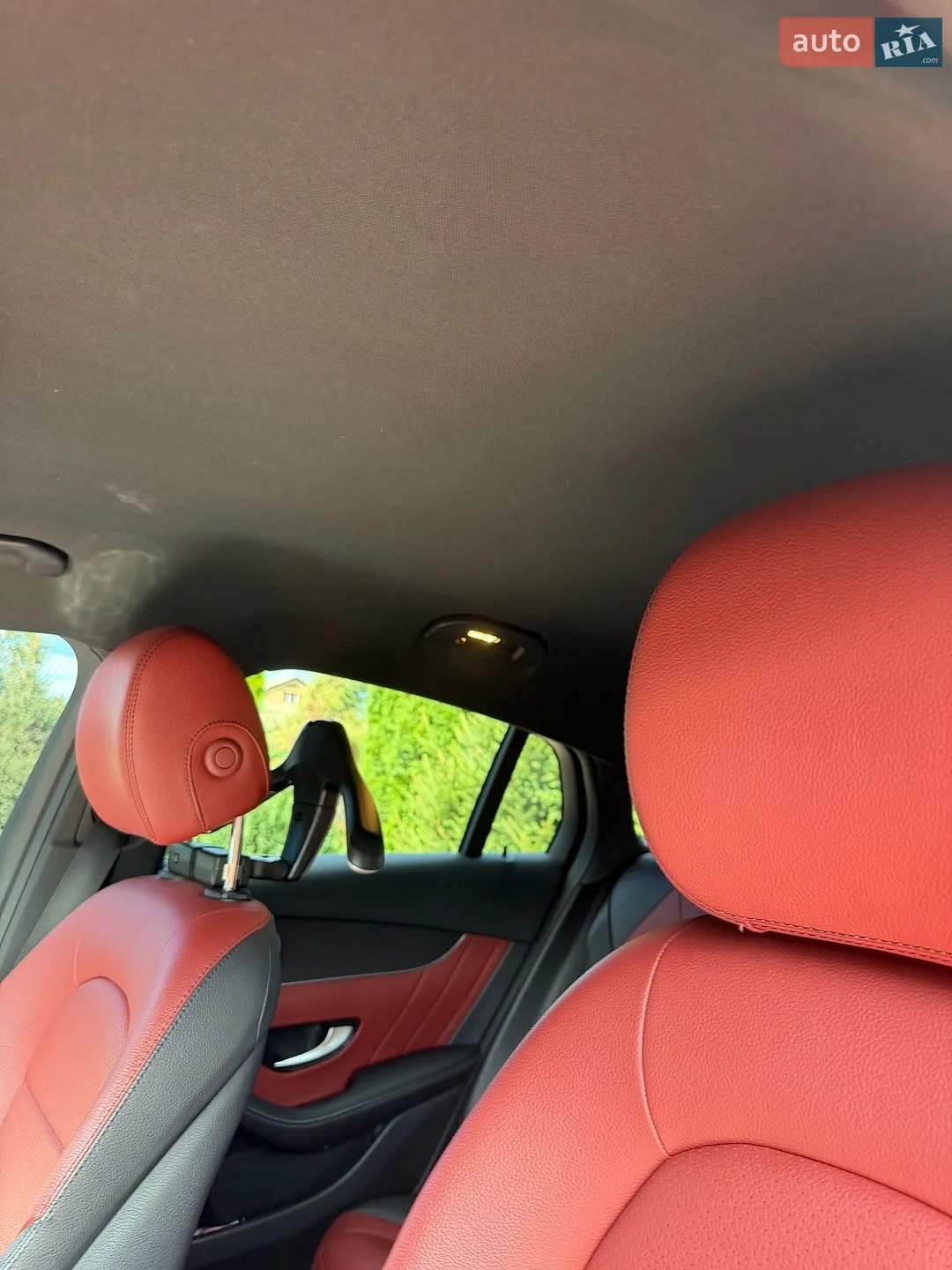 2019 Mercedes-Benz GLC - мініатюра 34