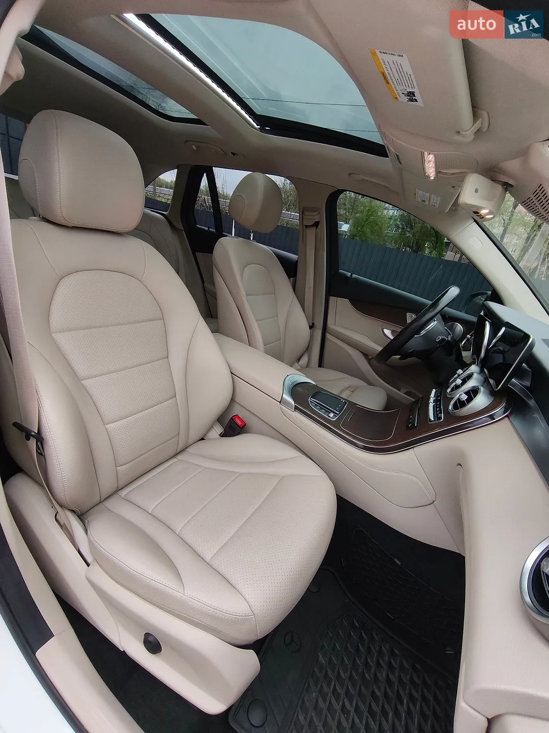 2020 Mercedes-Benz GLC - мініатюра 13