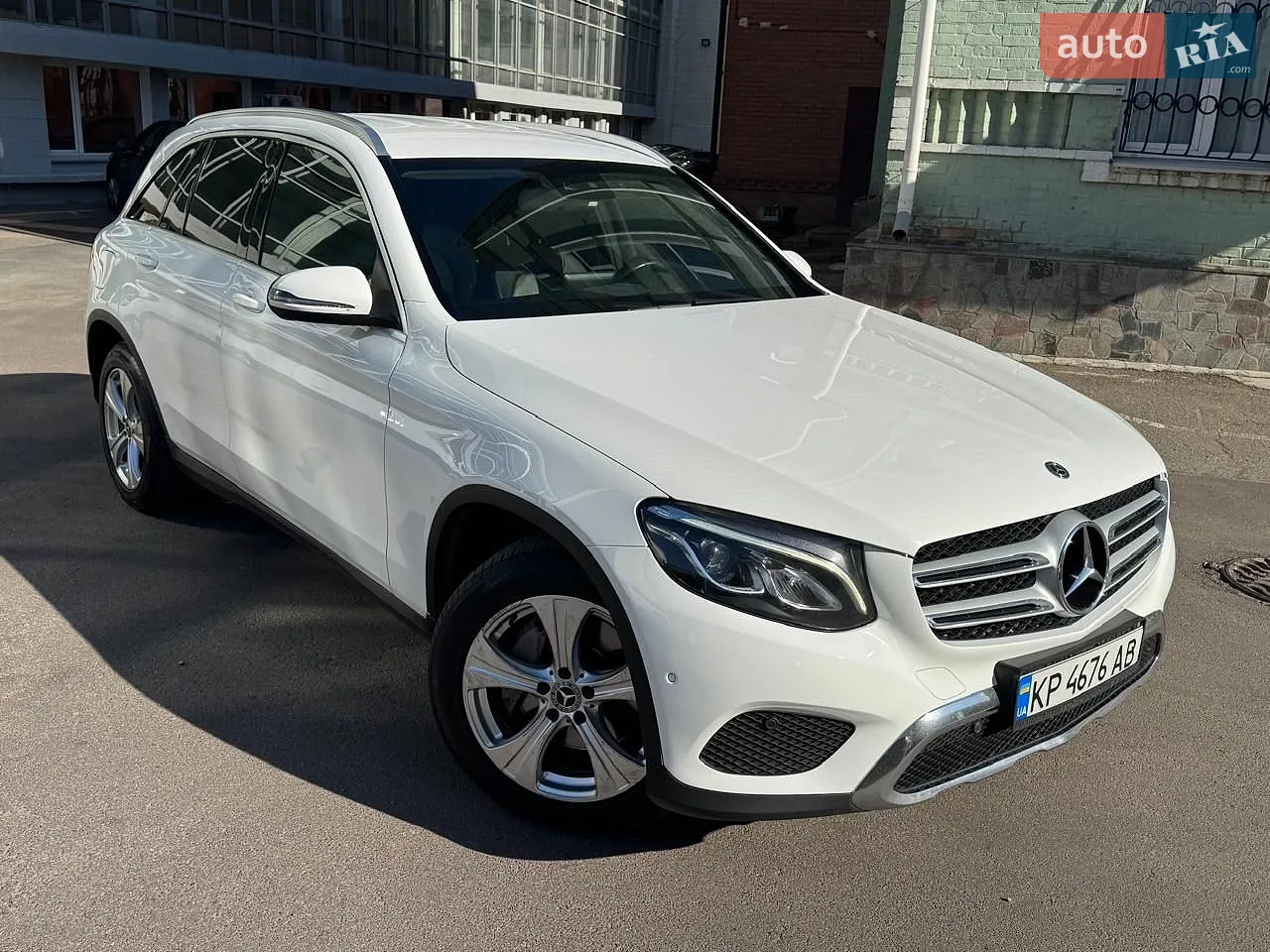 2017 Mercedes-Benz GLC - фото 1