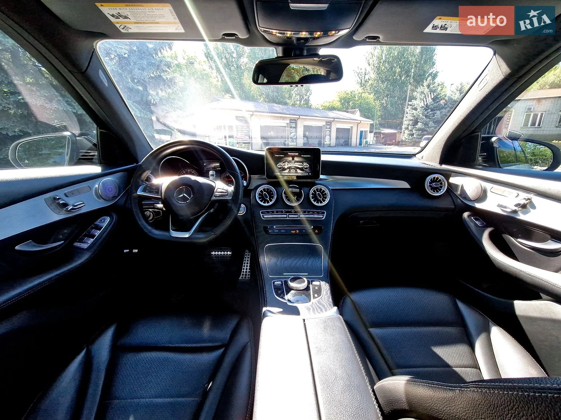 2018 Mercedes-Benz GLC - мініатюра 26