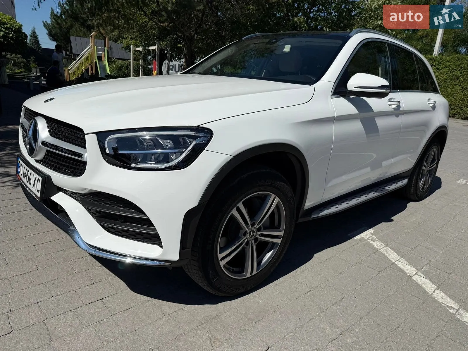 2020 Mercedes-Benz GLC - мініатюра 35