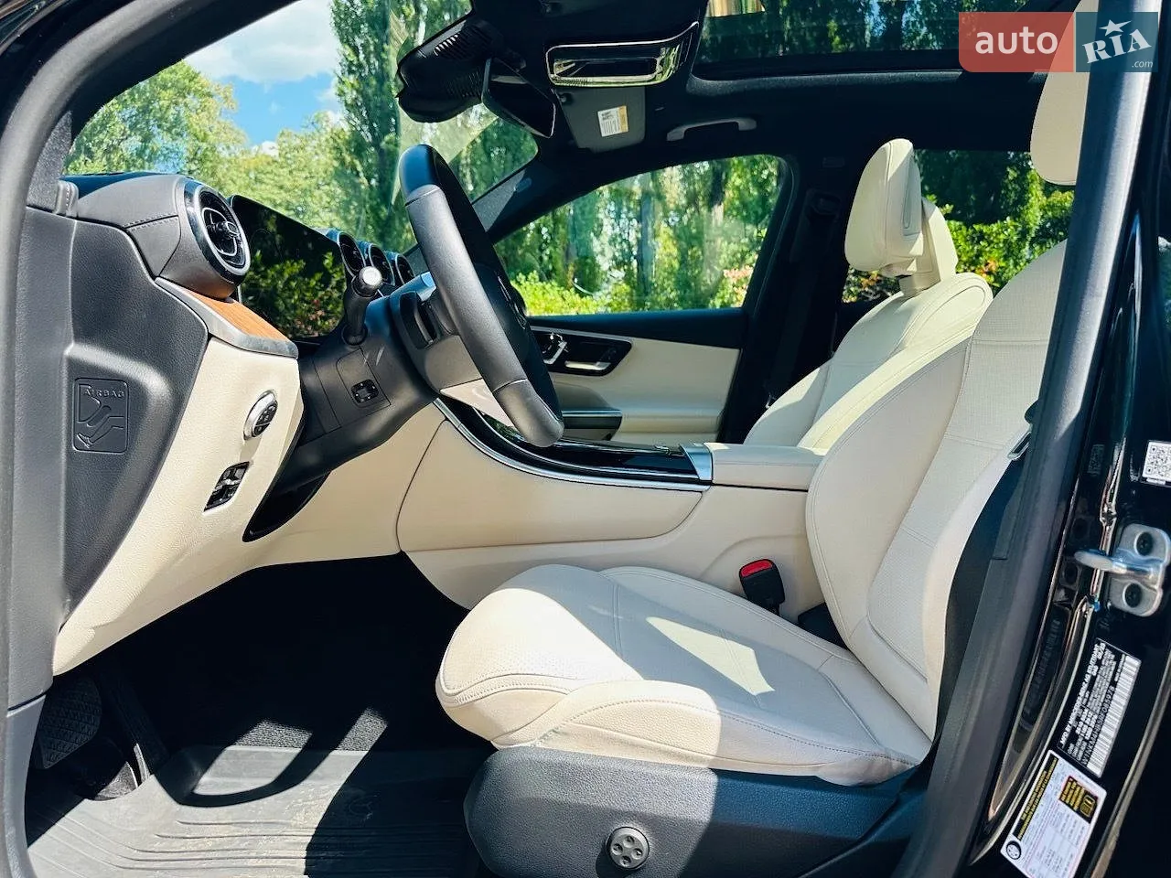 2024 Mercedes-Benz GLC - мініатюра 10