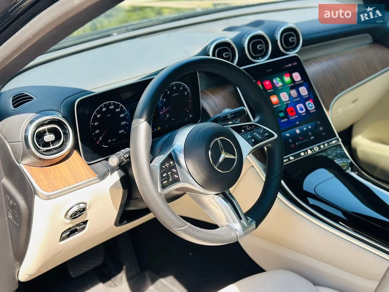 2024 Mercedes-Benz GLC - мініатюра 15