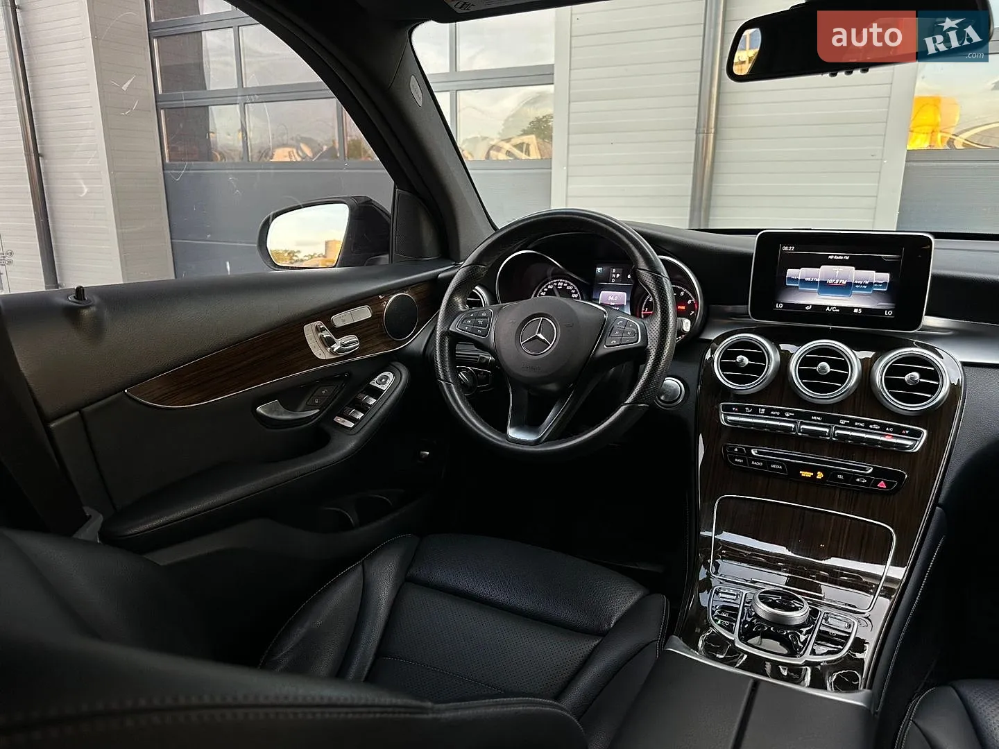 2020 Mercedes-Benz GLC - мініатюра 64