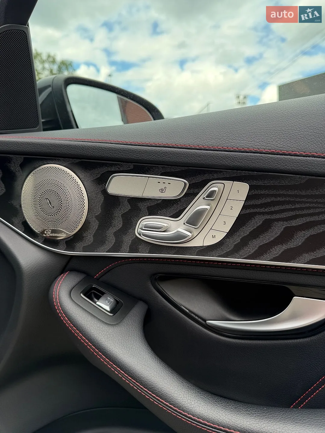 2021 Mercedes-Benz GLC - мініатюра 16